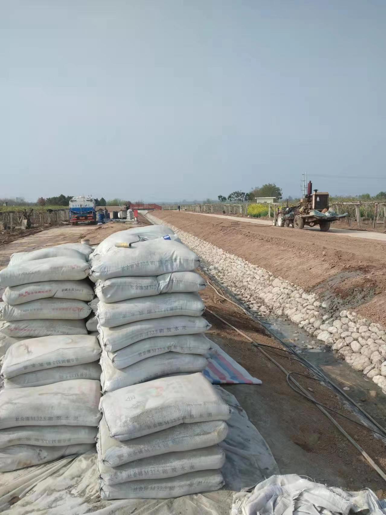 王场镇小导管注浆